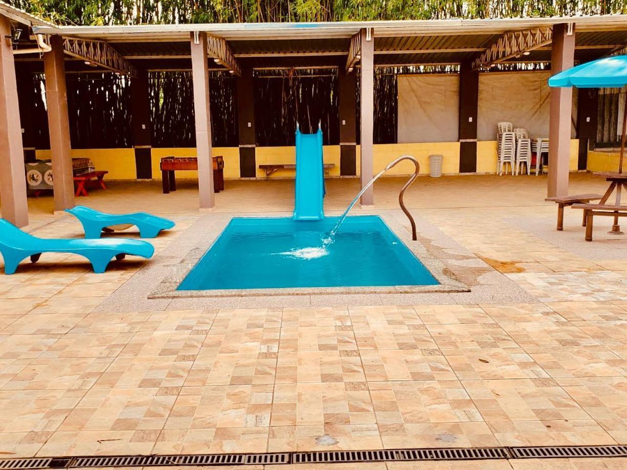 Vila Chacara Charmosa Com Piscina, Campo De Futebol Guaratinguetá Exteriér fotografie