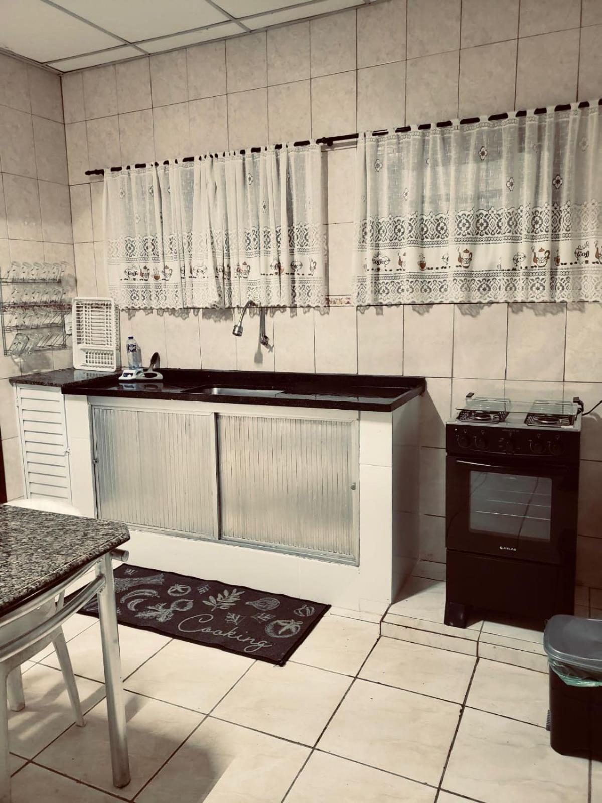 Vila Chacara Charmosa Com Piscina, Campo De Futebol Guaratinguetá Exteriér fotografie