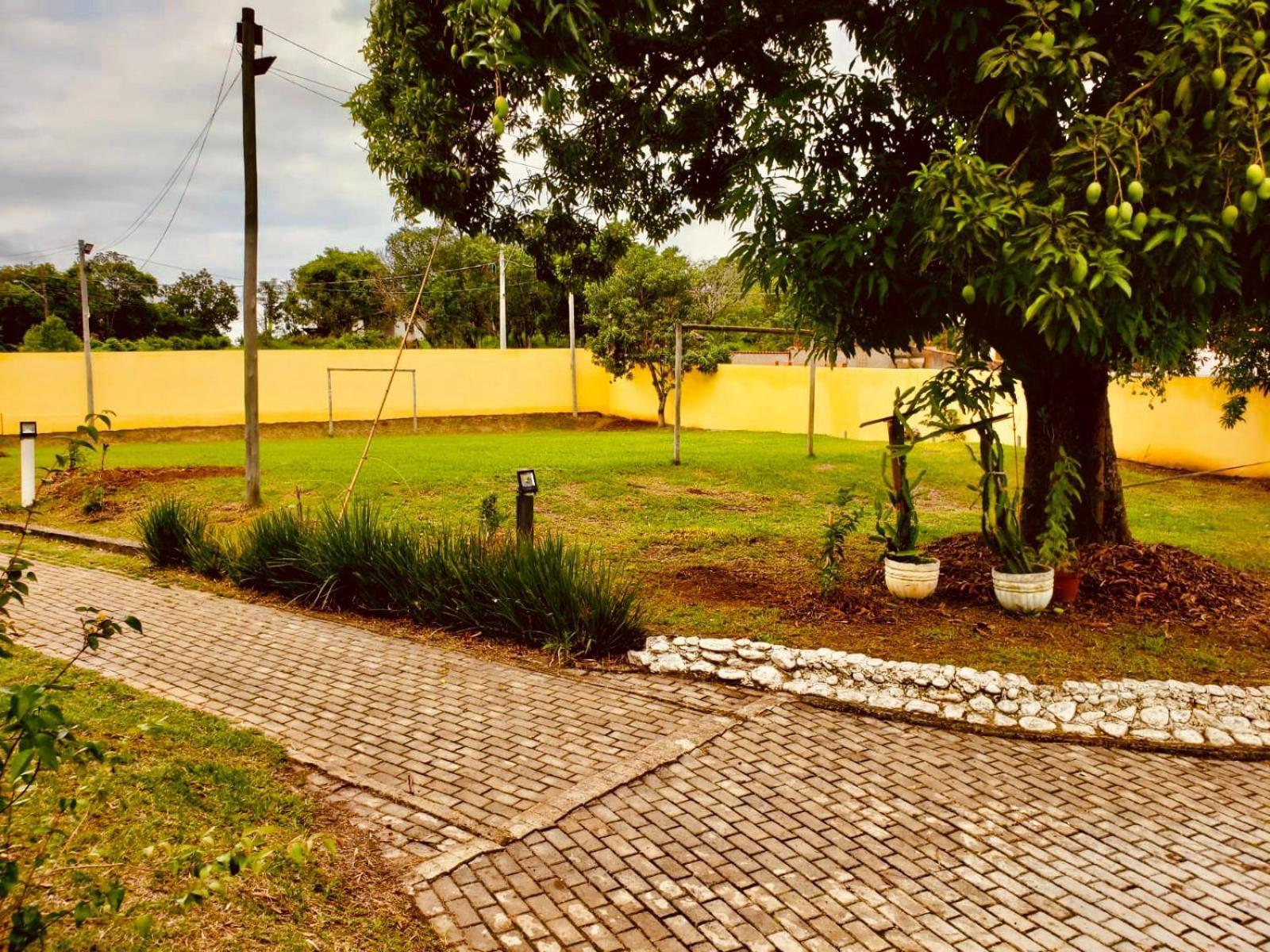 Vila Chacara Charmosa Com Piscina, Campo De Futebol Guaratinguetá Exteriér fotografie
