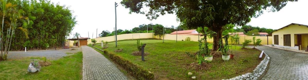 Vila Chacara Charmosa Com Piscina, Campo De Futebol Guaratinguetá Exteriér fotografie
