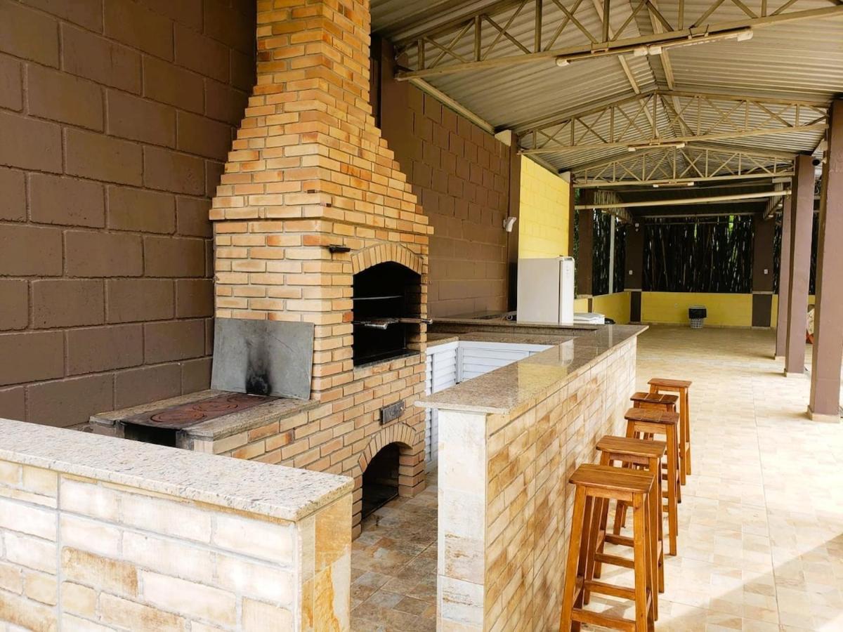 Vila Chacara Charmosa Com Piscina, Campo De Futebol Guaratinguetá Exteriér fotografie