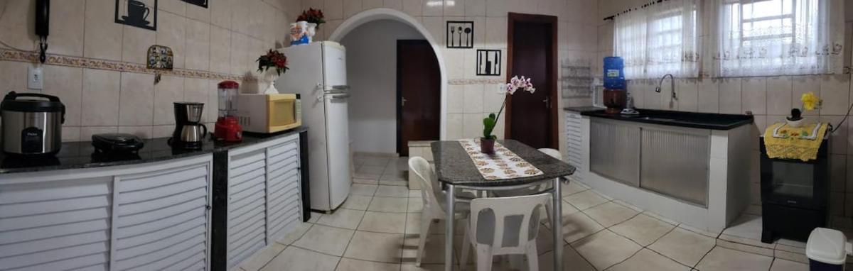 Vila Chacara Charmosa Com Piscina, Campo De Futebol Guaratinguetá Exteriér fotografie